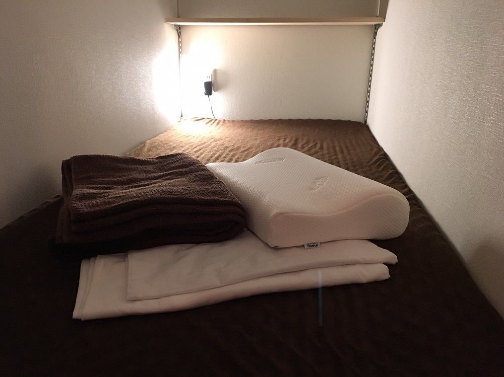 Хостел Book Tea Bed Ginza Токио Экстерьер фото
