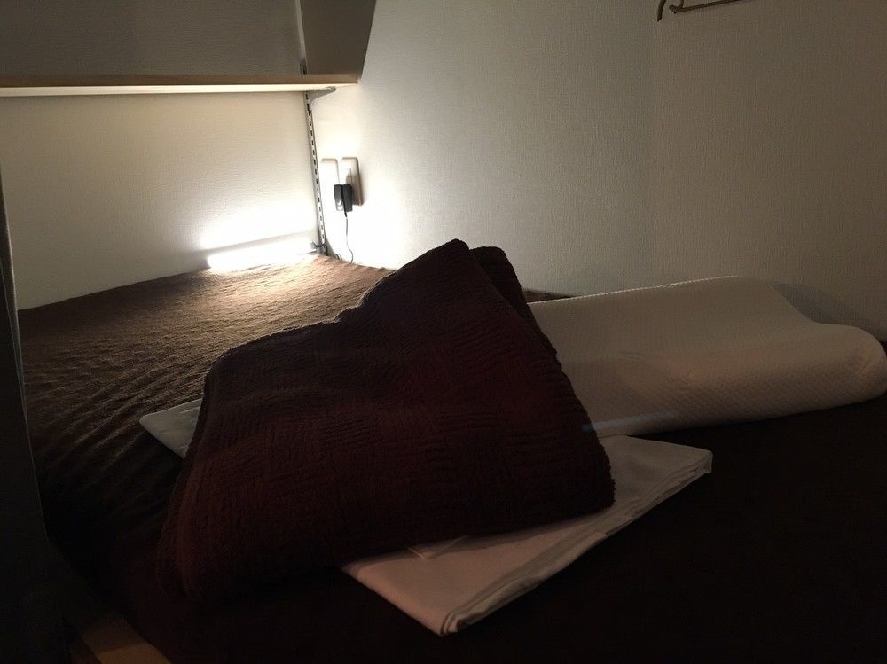 Хостел Book Tea Bed Ginza Токио Экстерьер фото