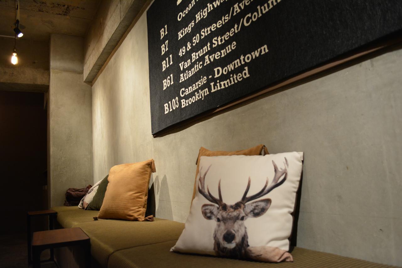 Хостел Book Tea Bed Ginza Токио Экстерьер фото