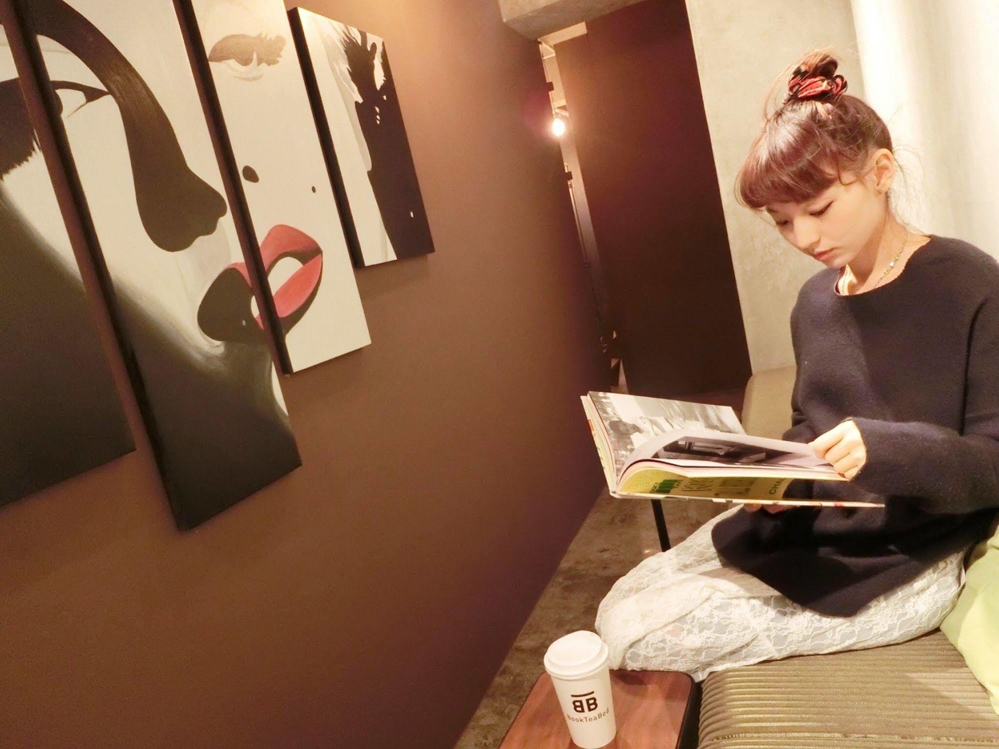 Хостел Book Tea Bed Ginza Токио Экстерьер фото